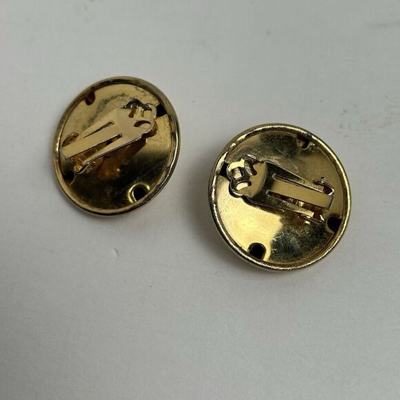 Vintage Gold Tone Fashion Clip On Earrings - Picture 3 of 3